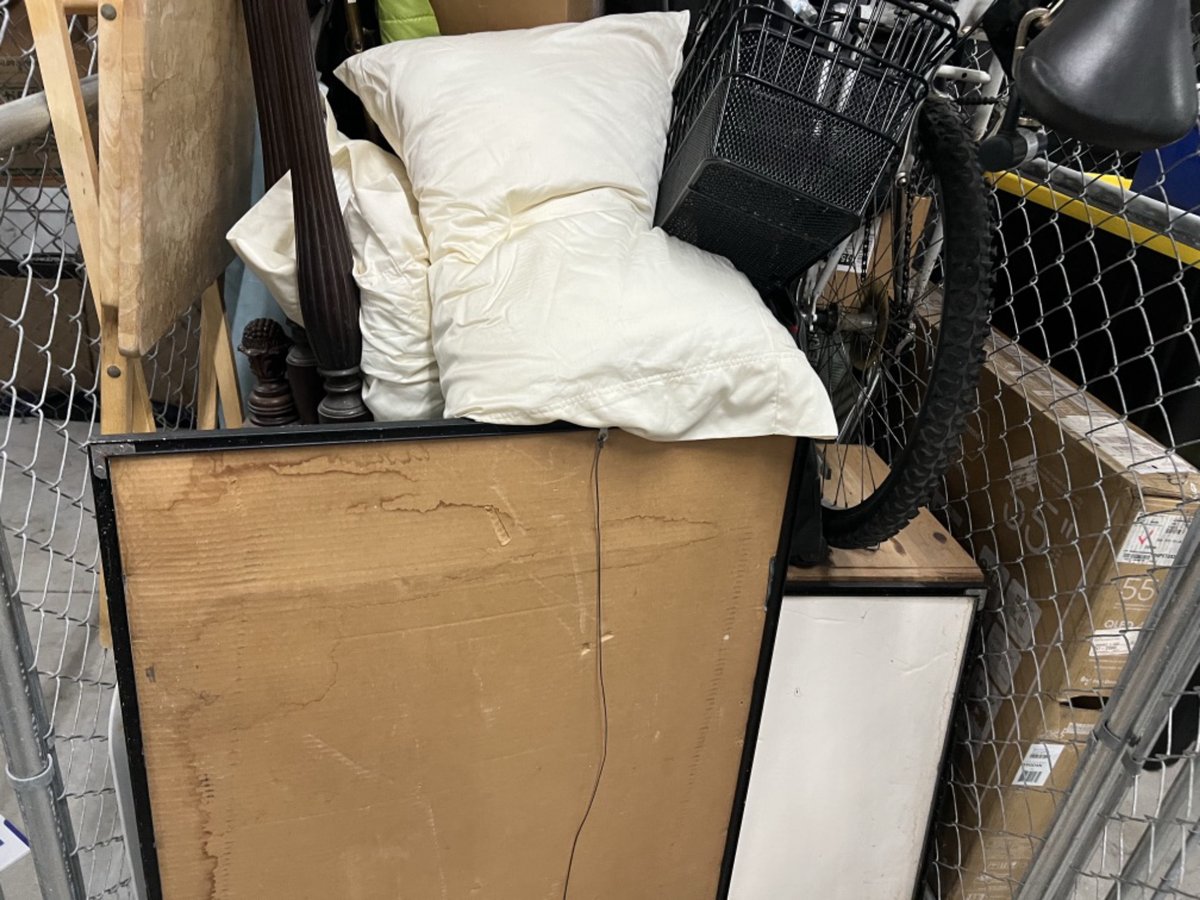 4 x 6 storage unit in West Palm Beach, FL