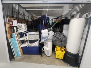 10 x 10 unit in Chicago