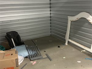 10 x 10 unit in Yucaipa