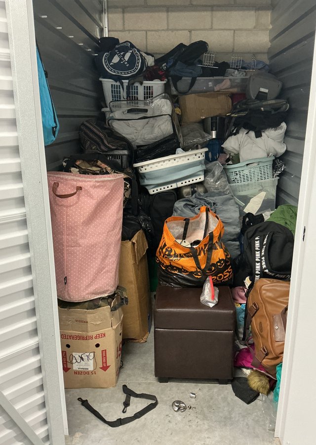 5 x 8 storage unit in Yucaipa, CA