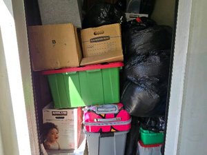 5 x 5 unit in Burbank