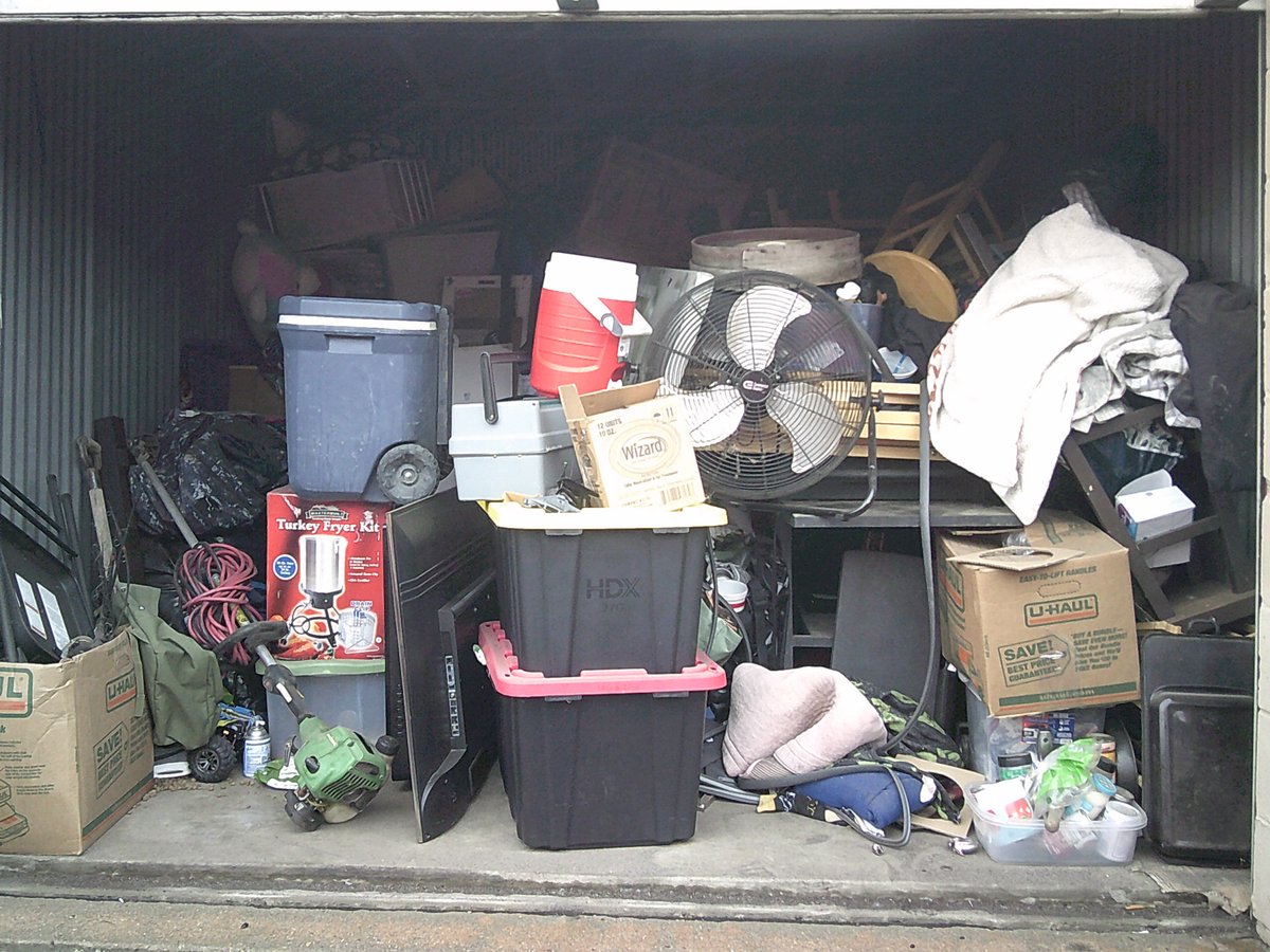 10 x 15 storage unit in Federal Heights, CO