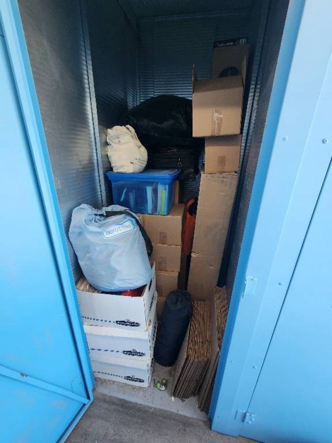 3 x 4 storage unit in Tucson, AZ
