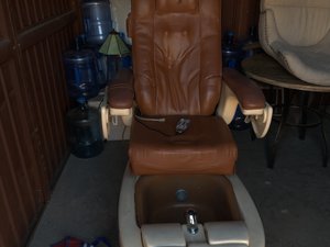 10 x 10 unit in Palmdale