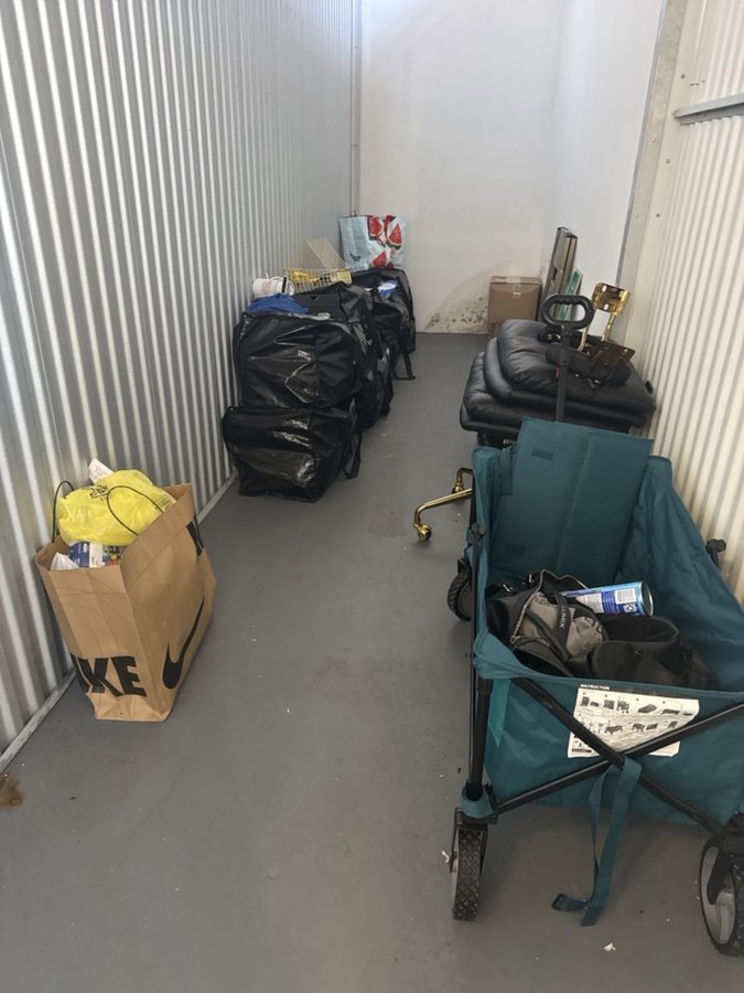4 x 19 storage unit in Memphis, TN