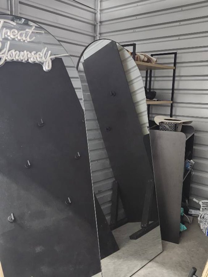 10 x 10 storage unit in Las Vegas, NV
