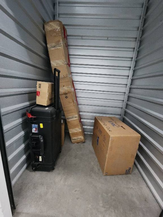 5 x 5 storage unit in Las Vegas, NV