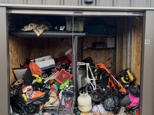 10 x 10 unit in Salem