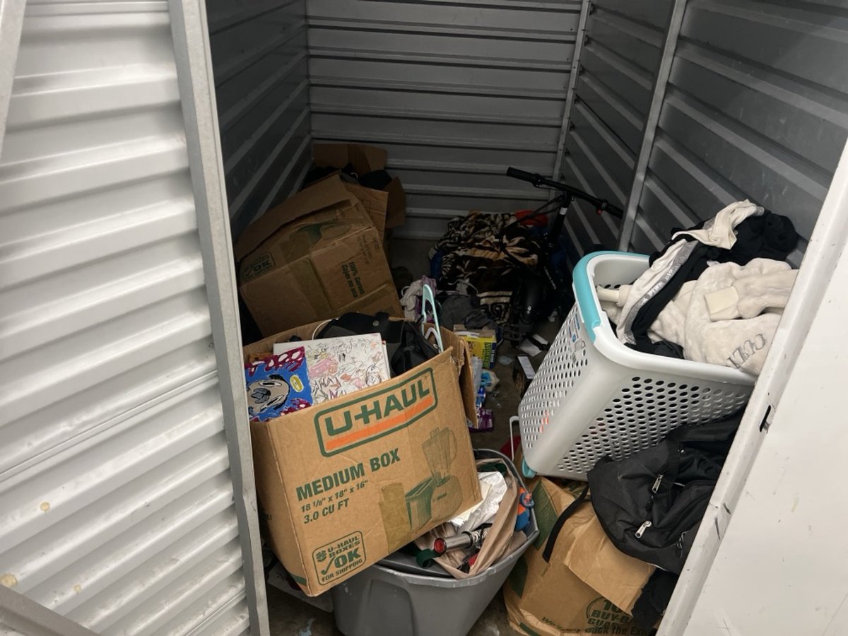 5 x 10 storage unit in Indianapolis, IN