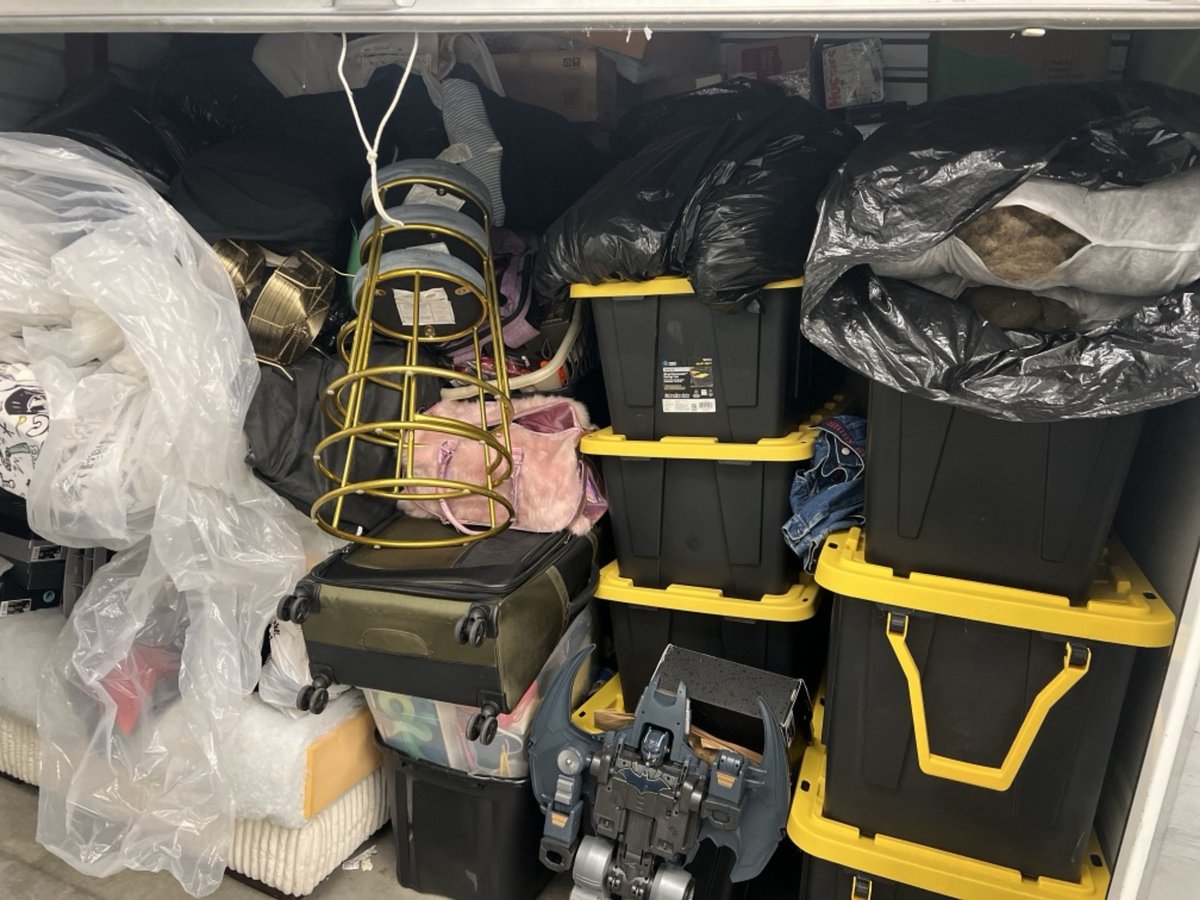 10 x 10 storage unit in Indianapolis, IN