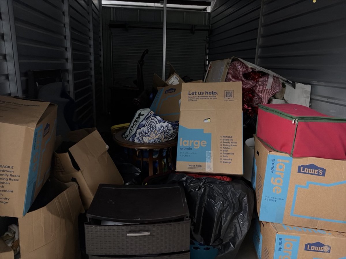 10 x 20 storage unit in Memphis, TN