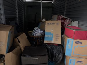 10 x 20 unit in Memphis