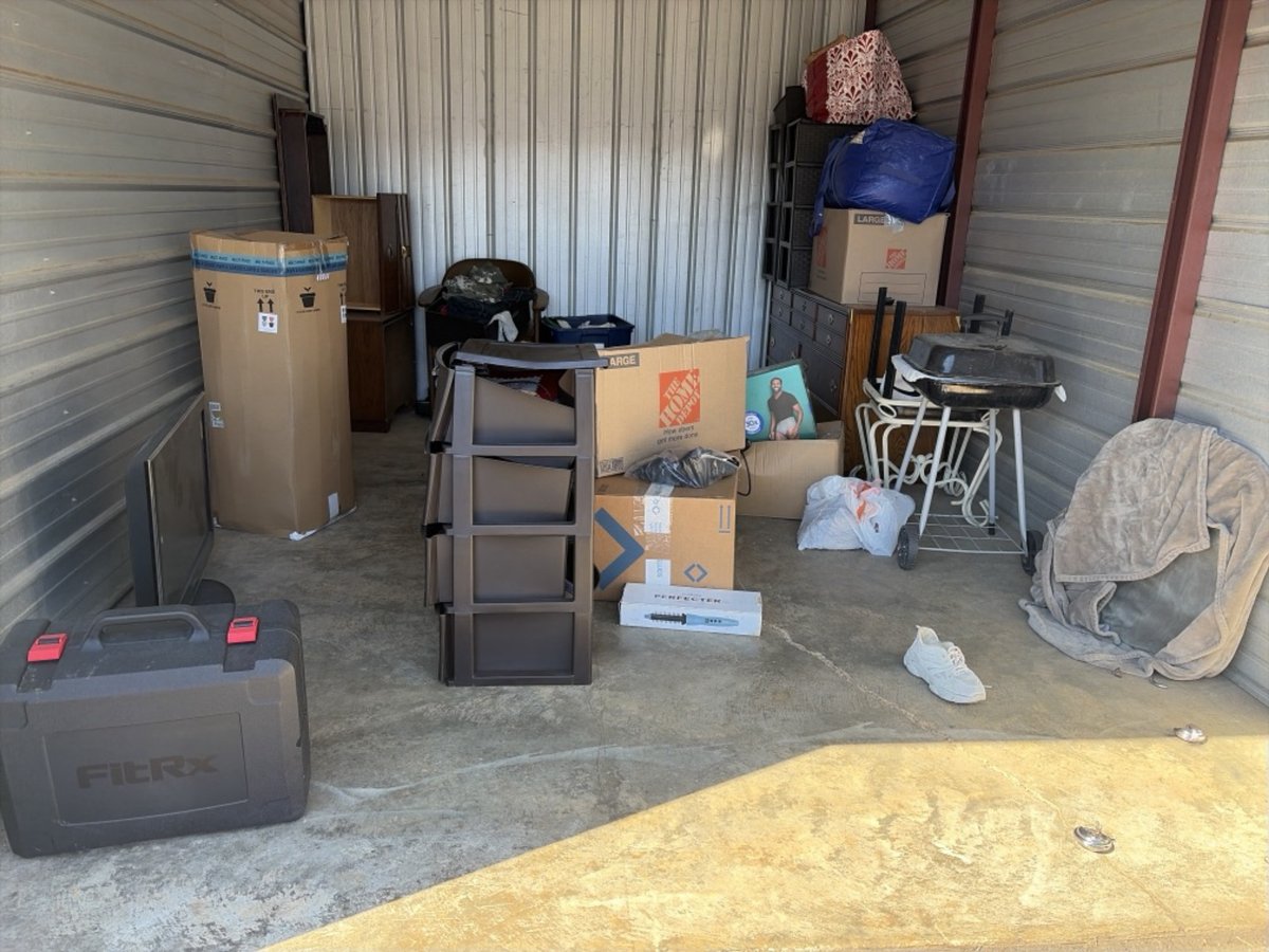10 x 15 storage unit in Southaven, MS