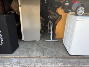 10 x 20 unit in Memphis