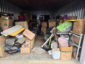 10 x 20 unit in Glendale