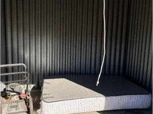 10 x 10 unit in Rialto