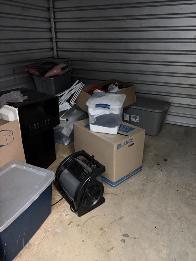 10 x 10 storage unit in Memphis, TN