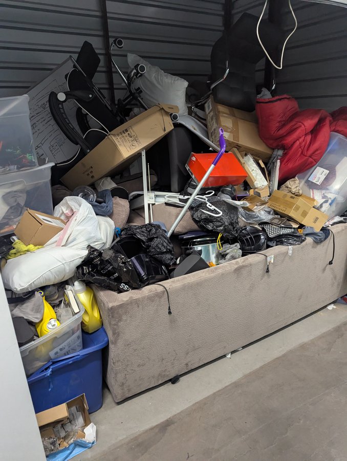 7 x 10 storage unit in Las Vegas, NV