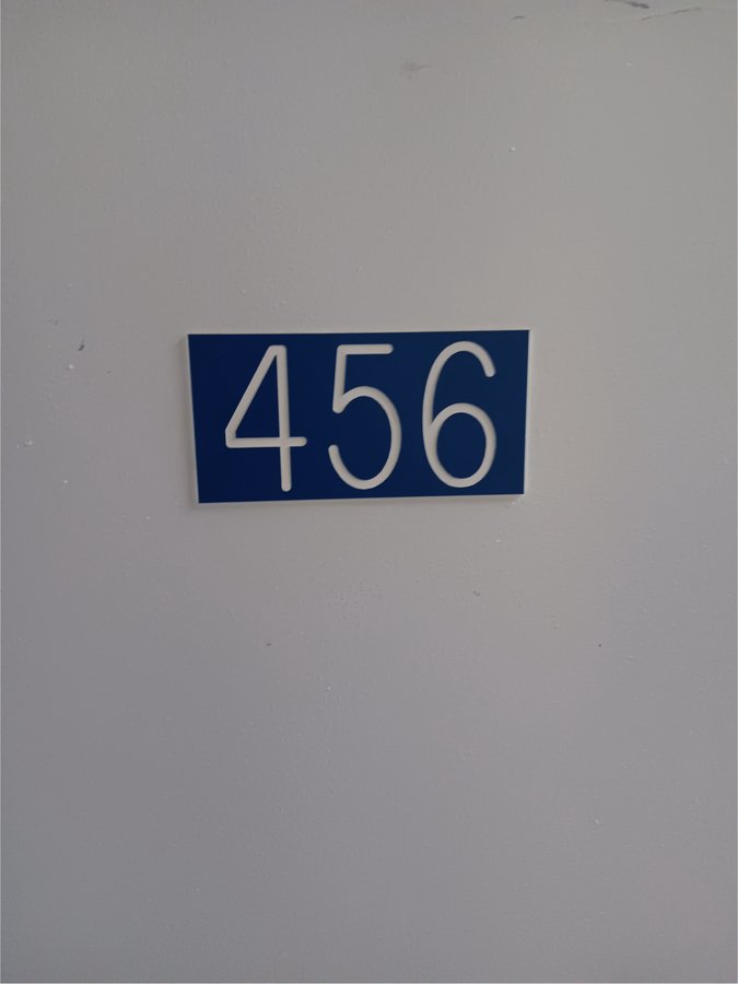 5 x 5 storage unit in Hayward, CA