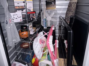 5 x 5 storage unit in Wilmington, MA