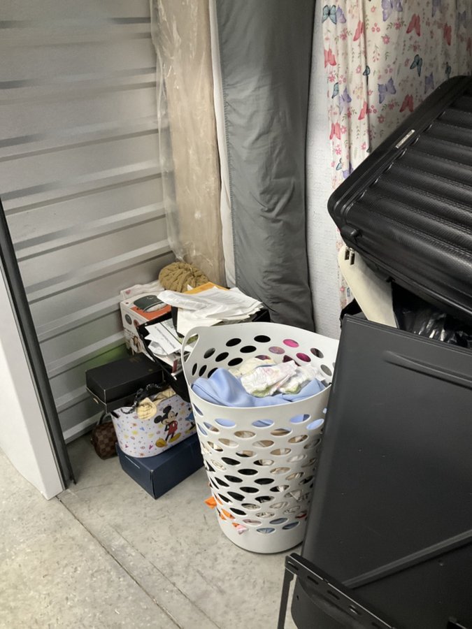 10 x 10 storage unit in Mobile, AL