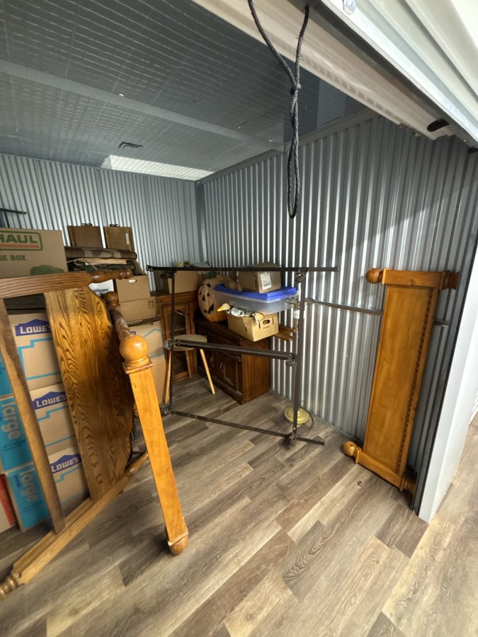 10 x 10 storage unit in Greece, NY