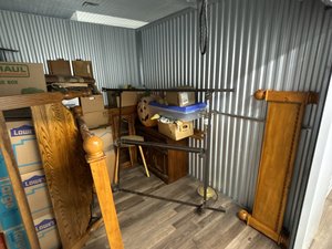 10 x 10 storage unit in Greece, NY