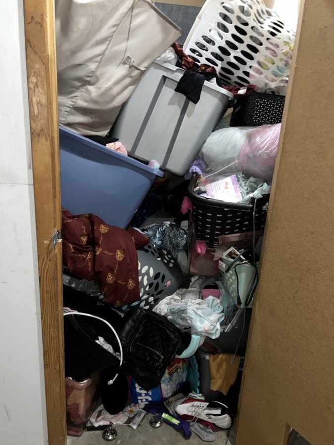 10 x 7 storage unit in Indianapolis, IN
