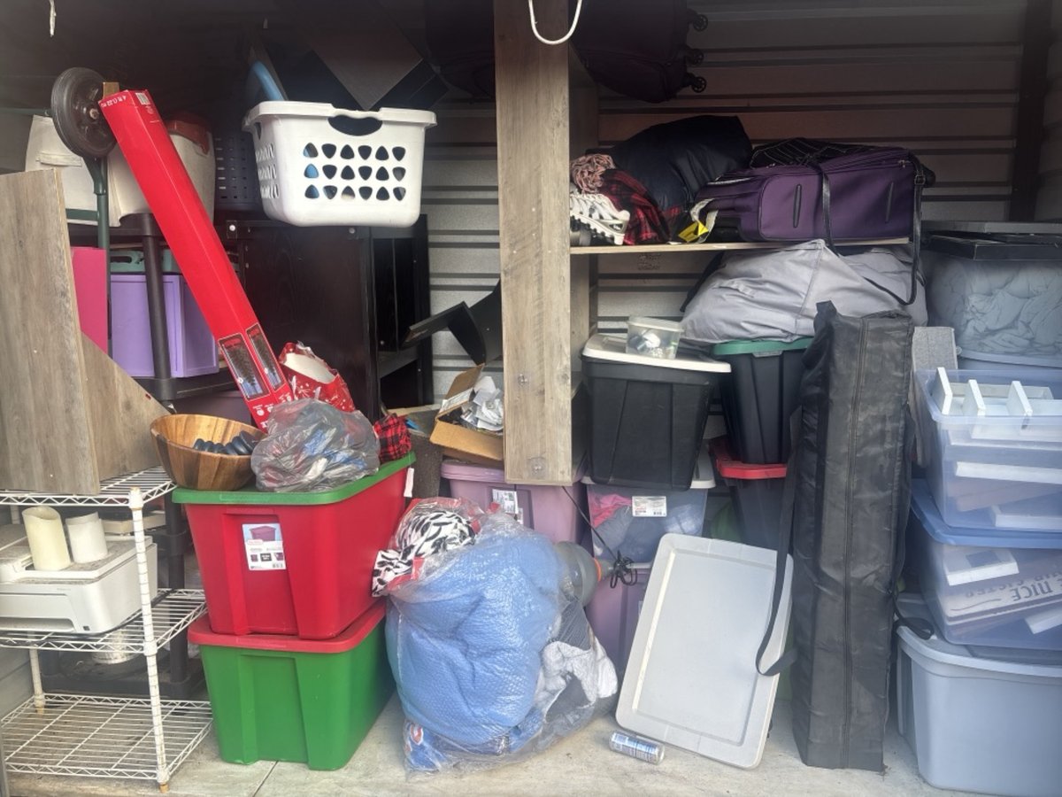 10 x 5 storage unit in South Daytona, FL