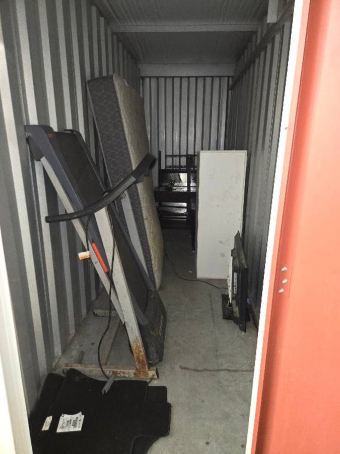 10 x 15 storage unit in Cincinnati, OH