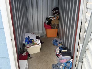 5 x 10 unit in Lexington
