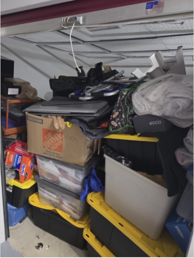 10 x 20 storage unit in Boynton Beach, FL