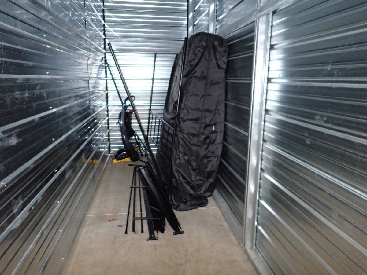 5 x 15 storage unit in Minneapolis, MN