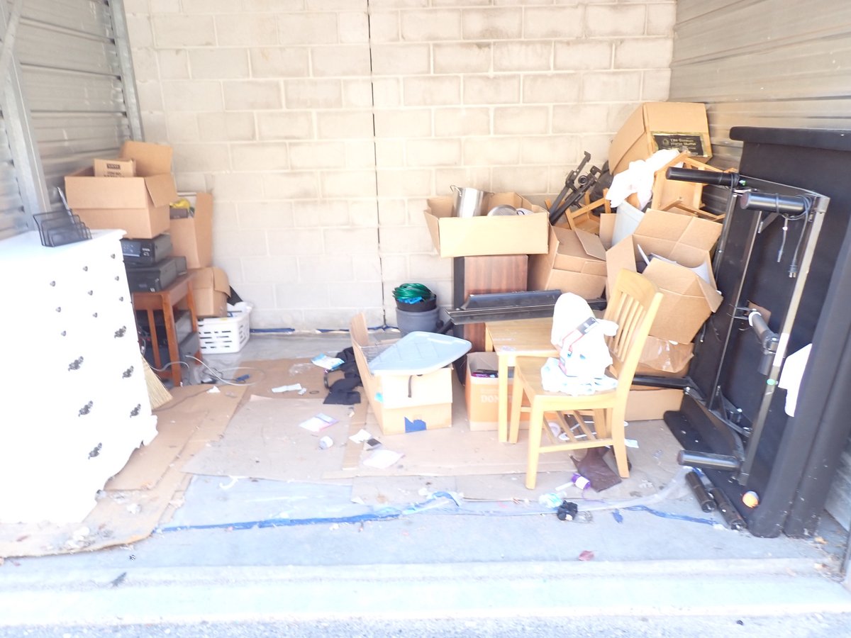 10 x 12 storage unit in Maplewood, MN
