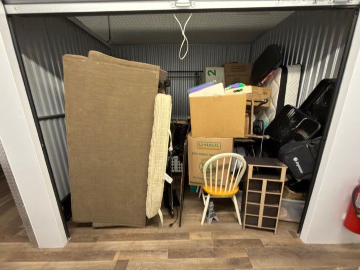 8 x 10 storage unit in Fitchburg, MA