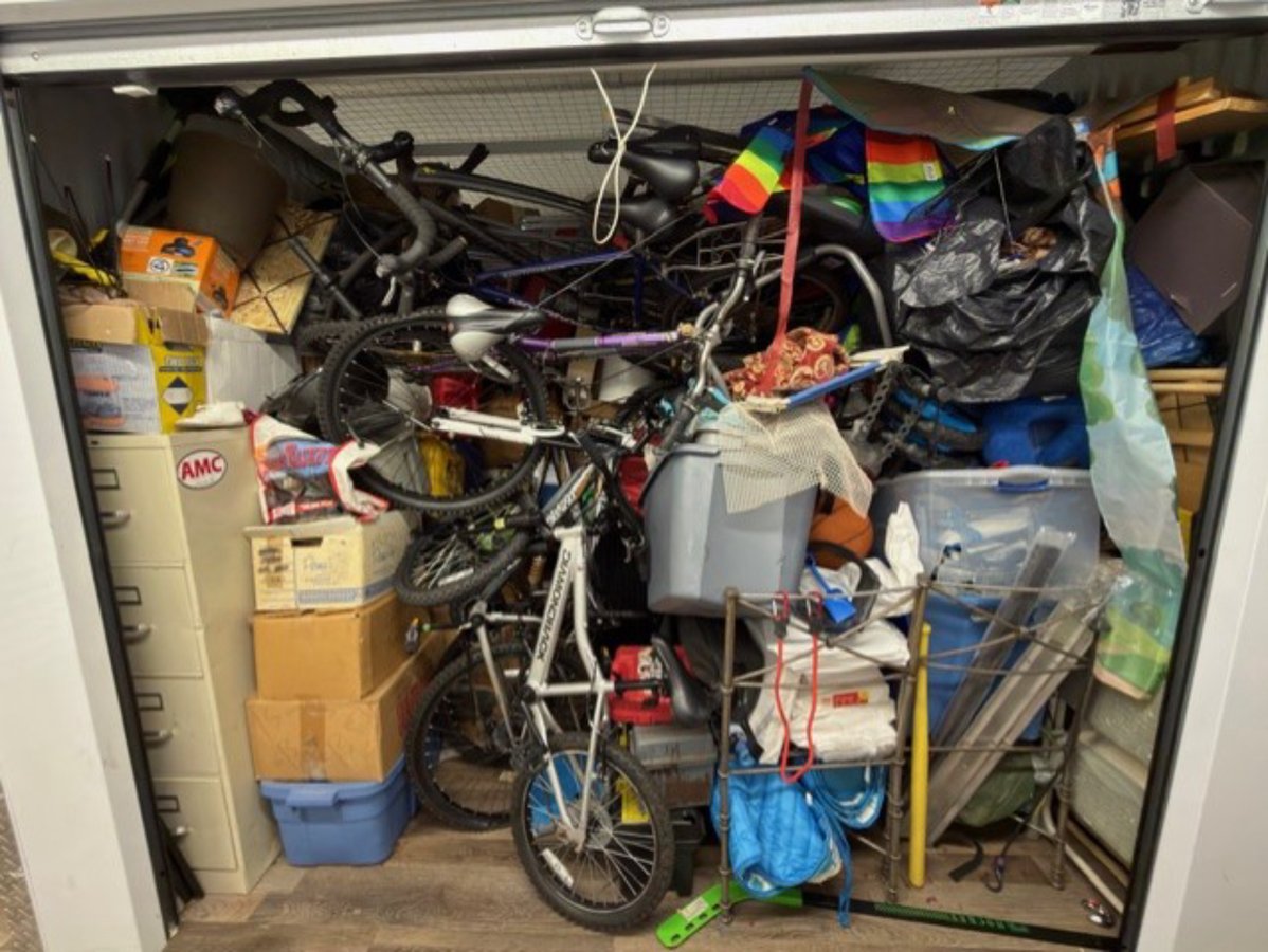 10 x 10 storage unit in Fitchburg, MA