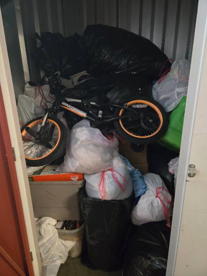 5 x 5 storage unit in Covington, KY