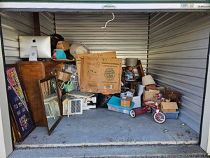 10 x 10 unit in Louisville