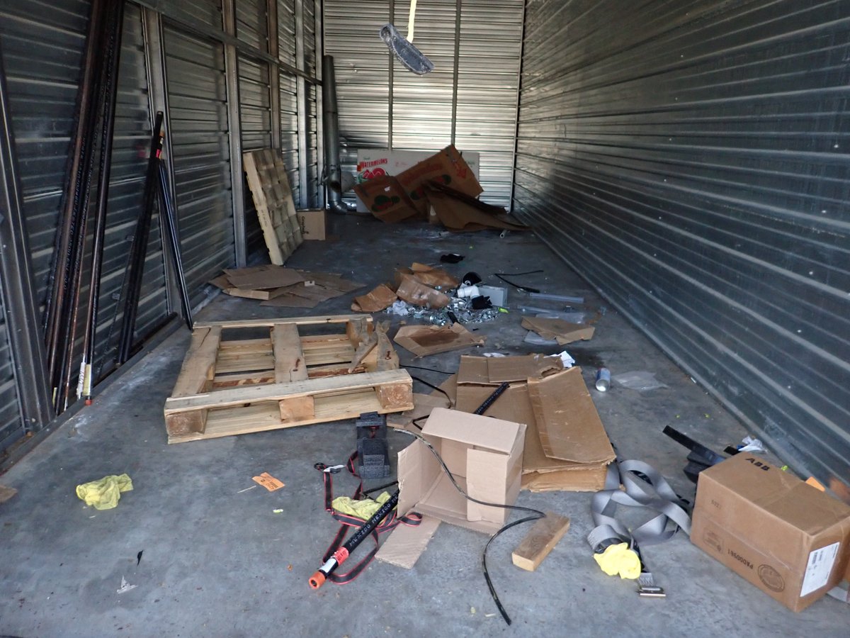 10 x 30 storage unit in Blaine, MN