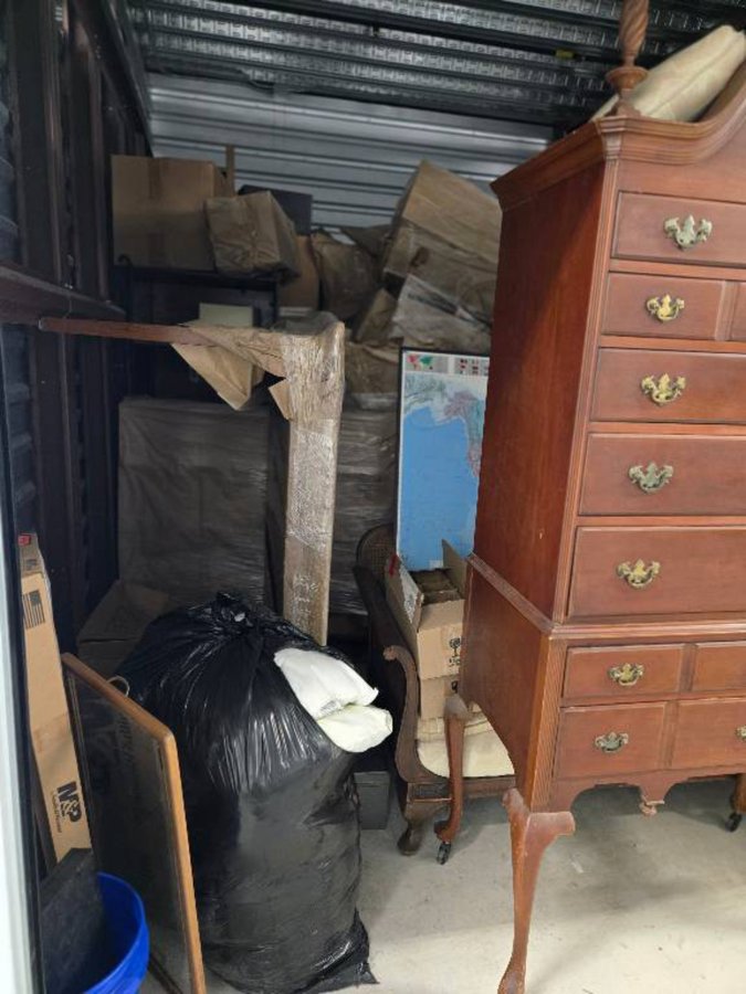10 x 15 storage unit in San Antonio, TX