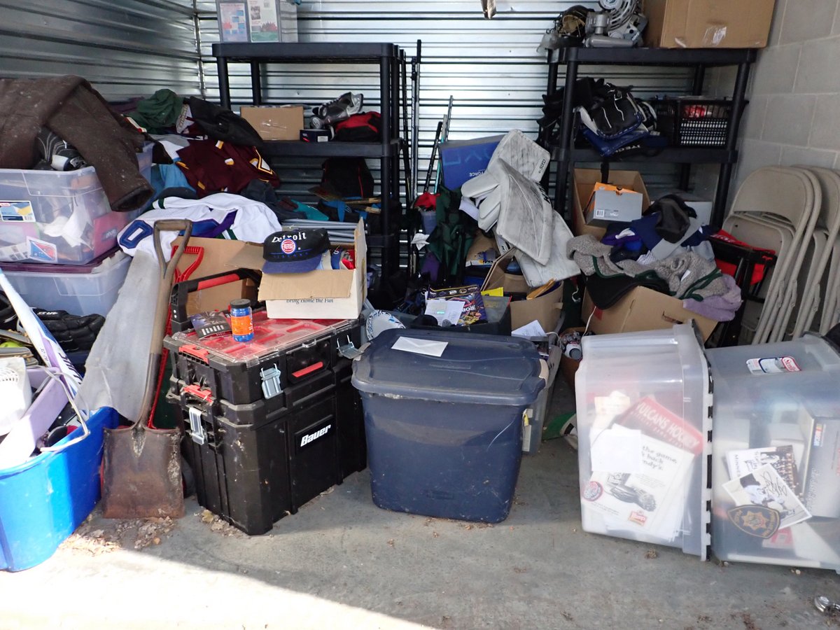 10 x 10 storage unit in Blaine, MN
