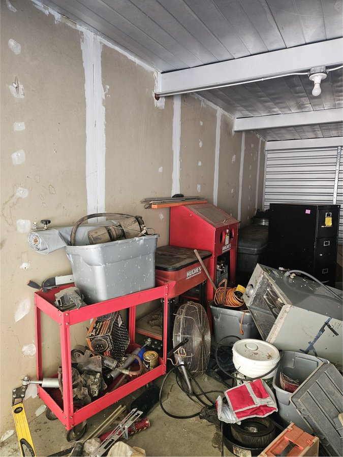 10 x 25 storage unit in Lawrenceville, GA