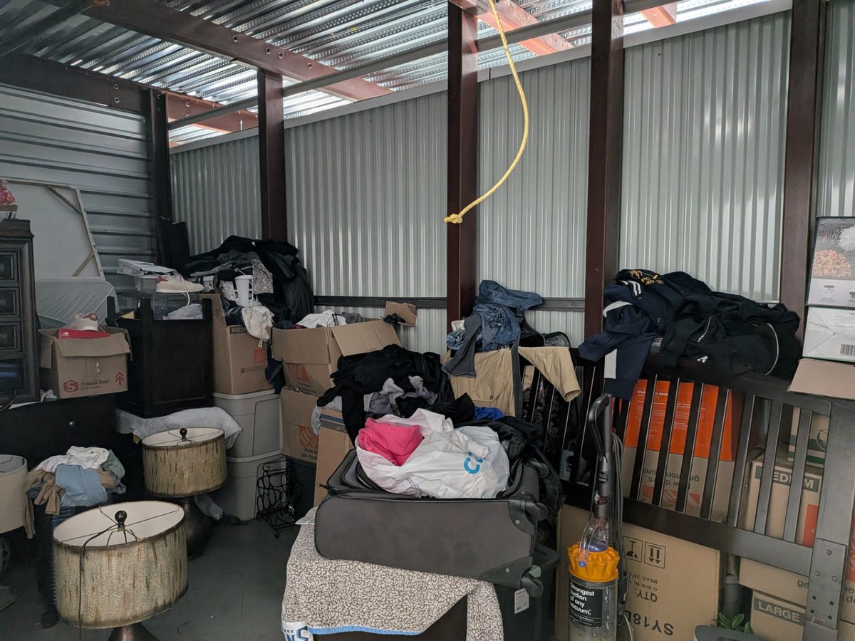 10 x 15 storage unit in Charlotte, NC