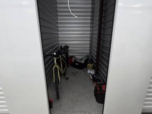 5 x 10 unit in Austin