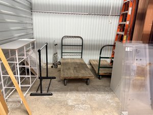 10 x 10 storage unit in White Settlement, TX