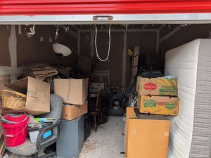 10 x 15 unit in Schaumburg