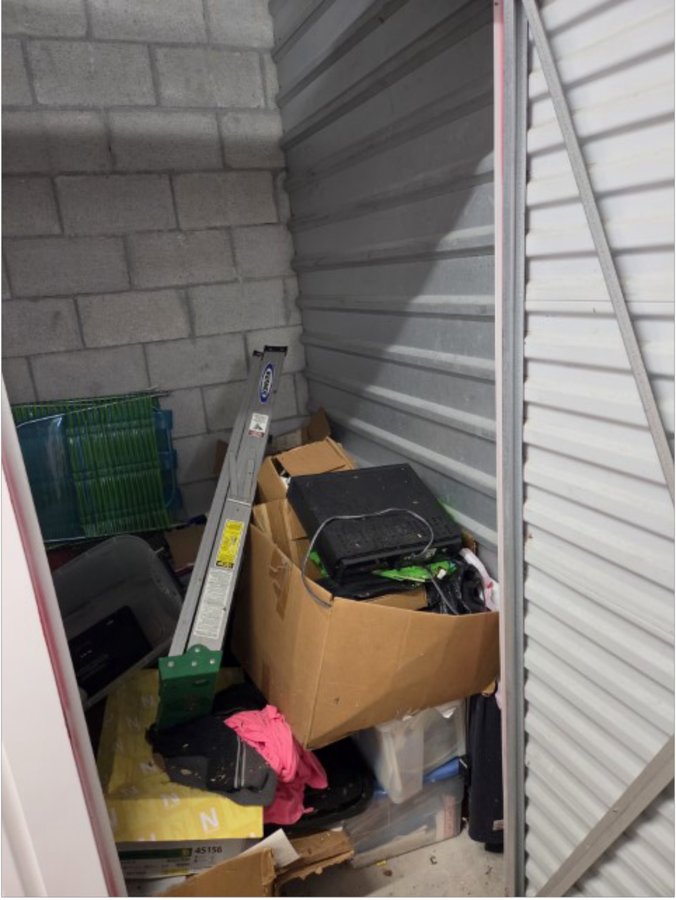4 x 5 storage unit in Boynton Beach, FL