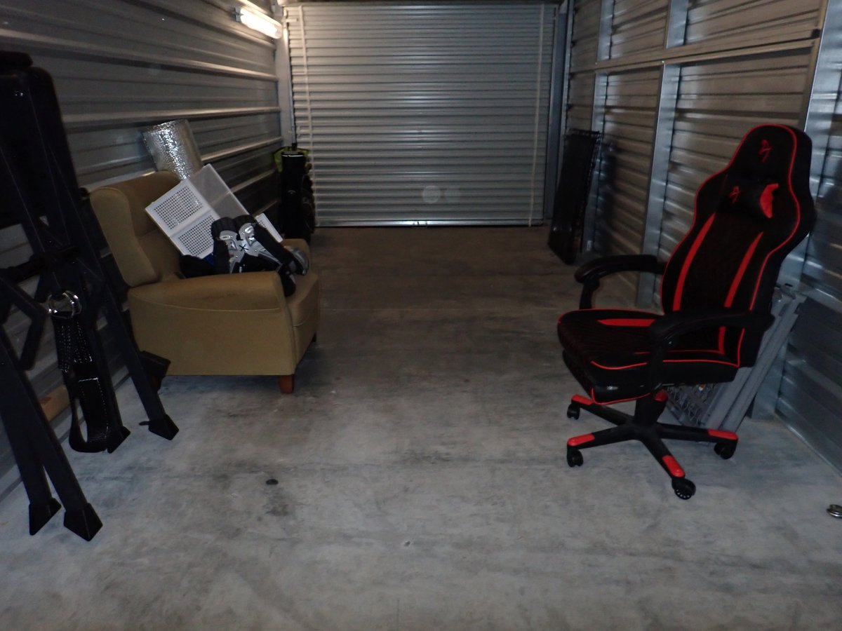10 x 20 storage unit in Champlin, MN