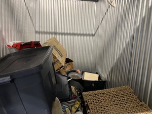 5 x 10 unit in Tampa