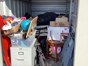 5 x 10 unit in Rochester